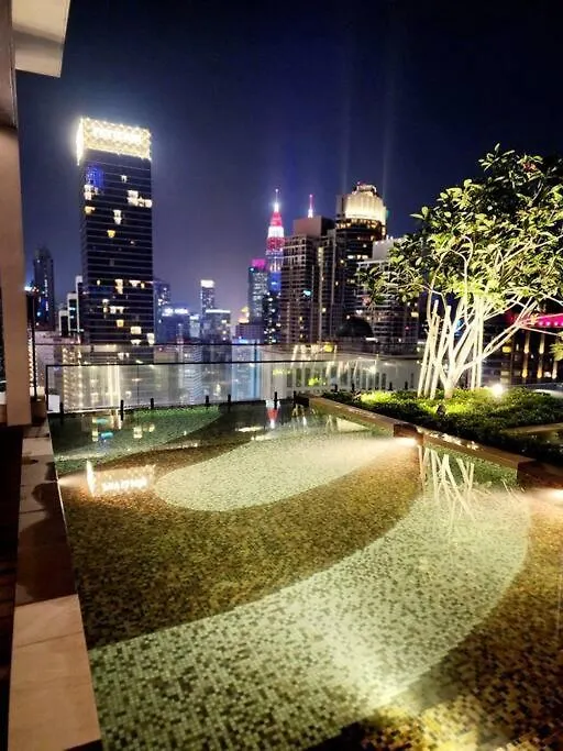 아파트 Bukit Bintang Pavillion Skypool 1Bedroom 4Pax 쿠알라룸푸르 말레이시아